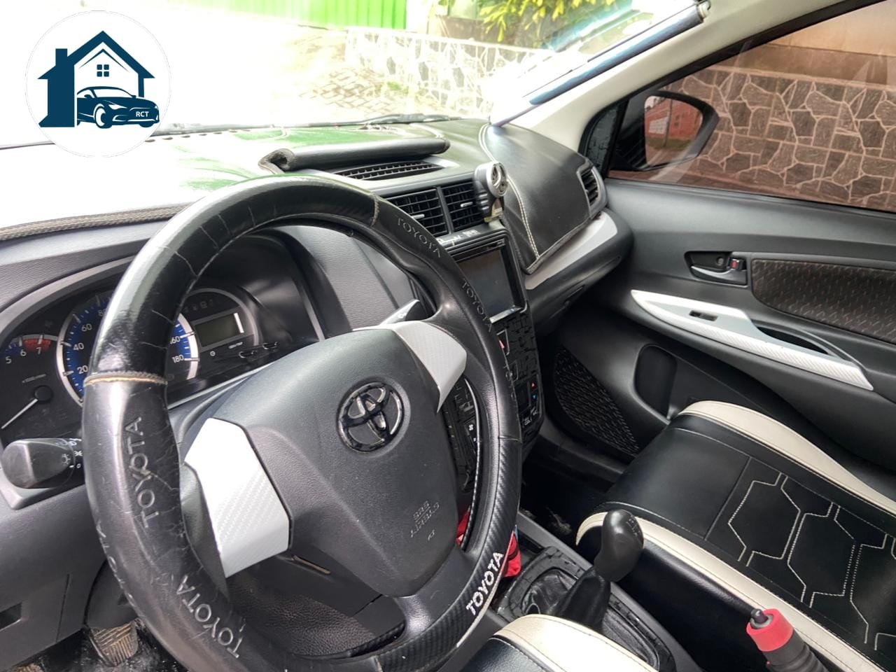 WhatsApp Image 2025-10-01 at 5.47.27 PM (2)